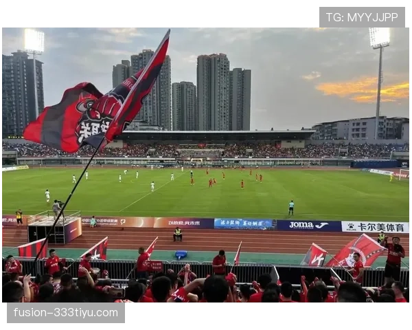 冲超竞争进入白热化,大连英博面临关键抢分节点考验 冲超竞争进入白热化,大连英博面临关键抢分节点考验